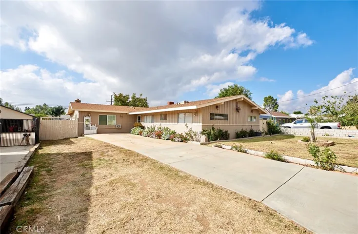 1263 Michigan Avenue, Beaumont, California 92223
