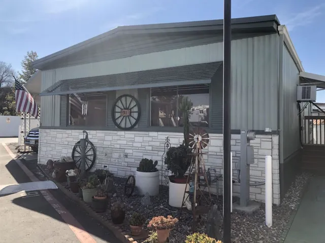 9459 Mission Gorge Rd Spc 91, Santee, California 92071
