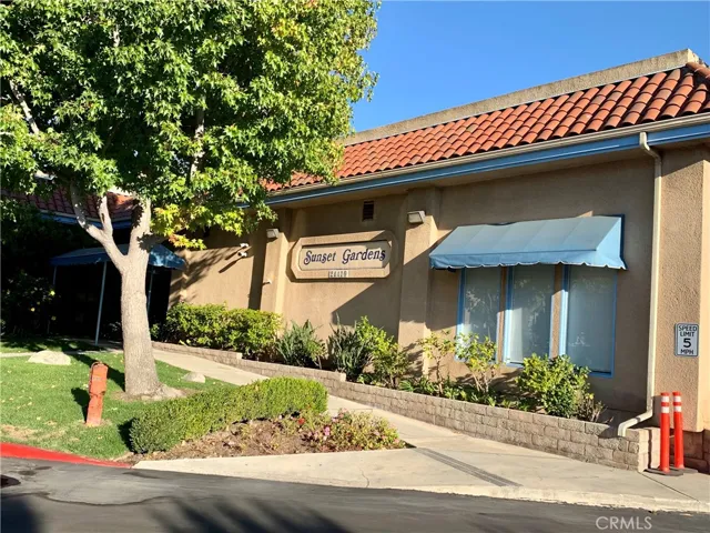 55 plus community in a great location!
