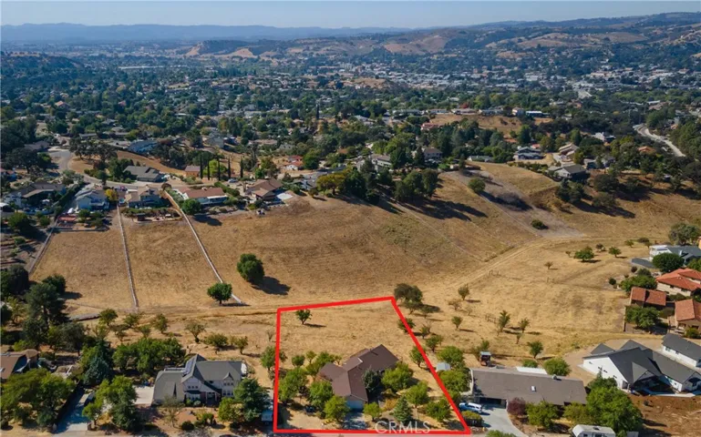742 Renate Way, Paso Robles, California 93446