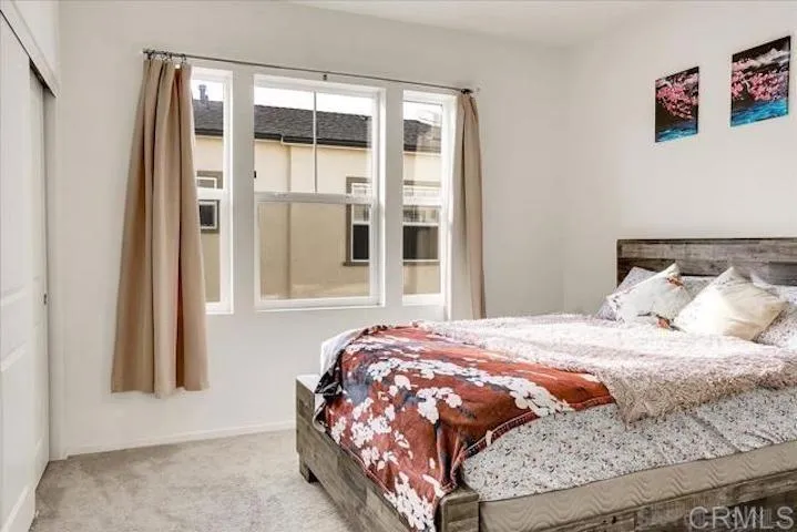 5320 Calle Rockfish 7, San Diego, California 92154