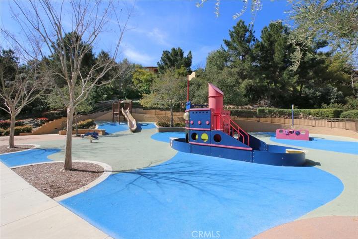 66 Playa Circle, Aliso Viejo, California 92656