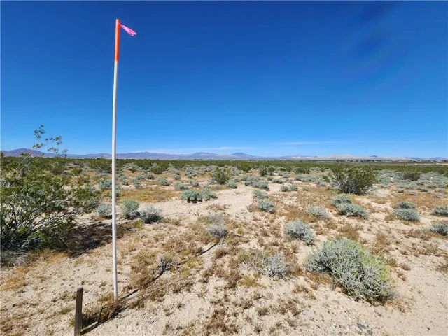 13112 Laramie Street, Lucerne Valley, California 92356
