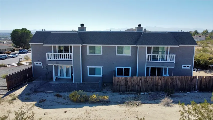 16266 Viho Road, Apple Valley, California 92307