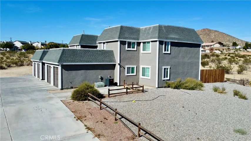 16266 Viho Road, Apple Valley, California 92307