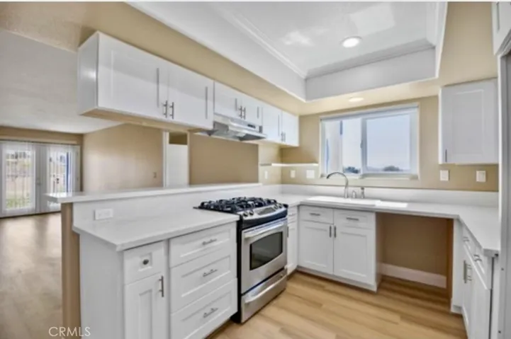 16266 Viho Road, Apple Valley, California 92307