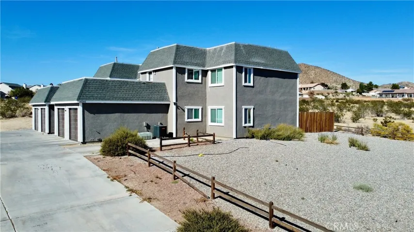 16266 Viho Road, Apple Valley, California 92307