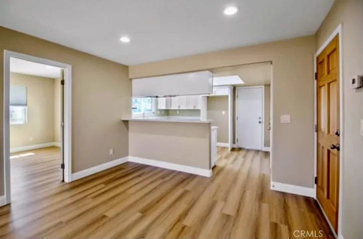 16266 Viho Road, Apple Valley, California 92307