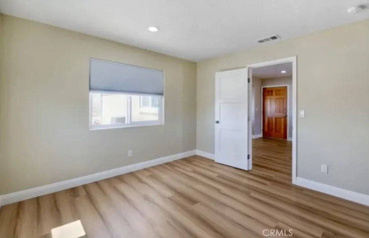 16266 Viho Road, Apple Valley, California 92307