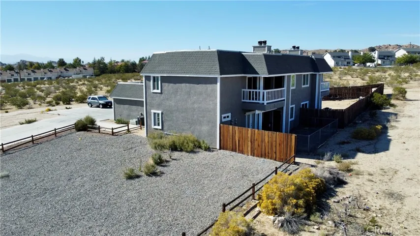 16266 Viho Road, Apple Valley, California 92307