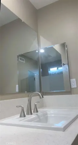 16266 Viho Road, Apple Valley, California 92307
