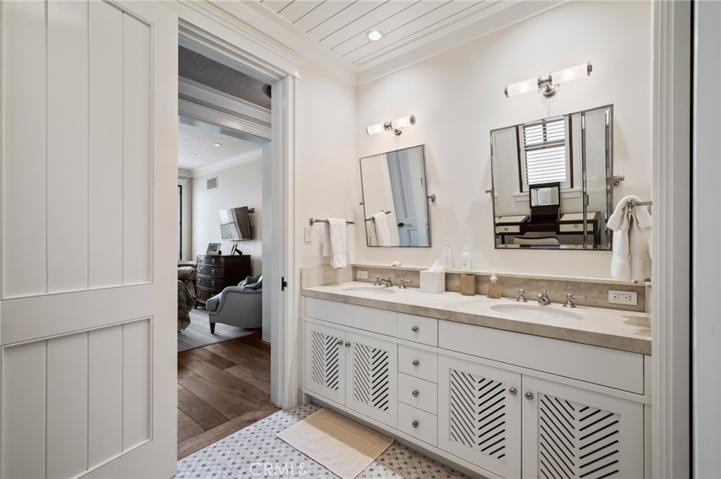 212 The Strand, Manhattan Beach, California 90266