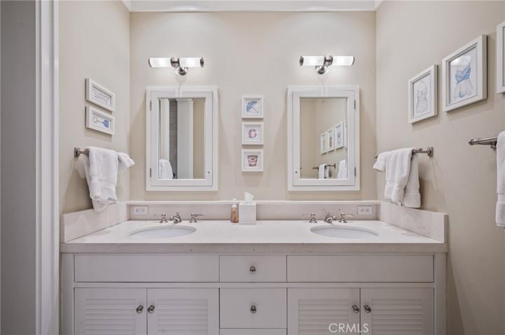 212 The Strand, Manhattan Beach, California 90266
