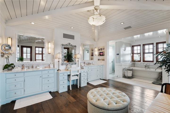 212 The Strand, Manhattan Beach, California 90266
