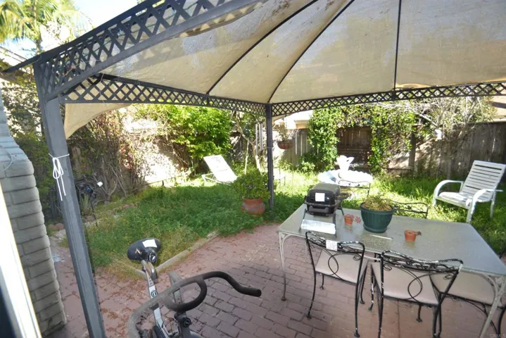 1461 Bridgeview Drive, San Diego, California 92105