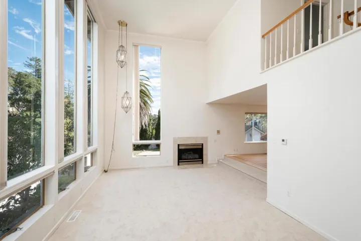 1285 Tartan Trail Road, Hillsborough, California 94010