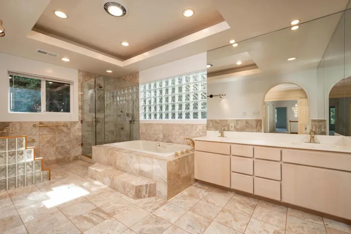 1285 Tartan Trail Road, Hillsborough, California 94010