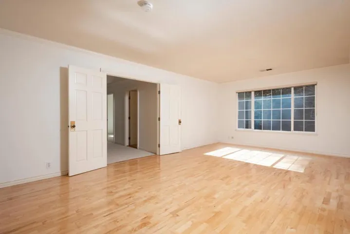1285 Tartan Trail Road, Hillsborough, California 94010