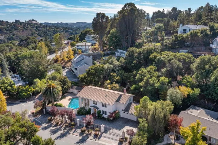 1285 Tartan Trail Road, Hillsborough, California 94010