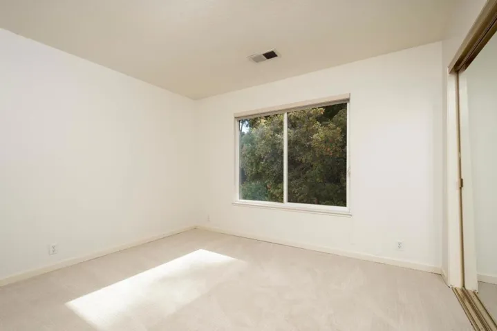 1285 Tartan Trail Road, Hillsborough, California 94010