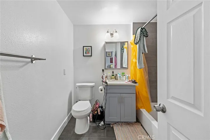 2103 E 6th Street, Long Beach, California 90814