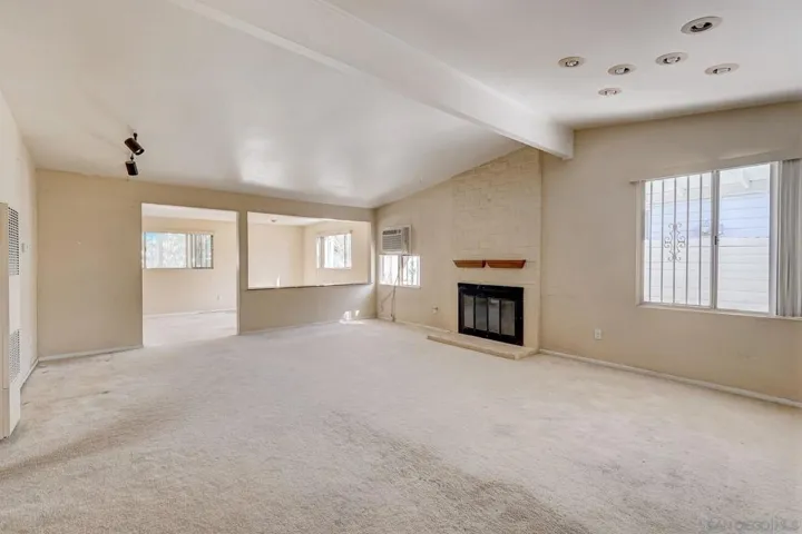 8928 Gramercy Dr, San Diego, California 92123