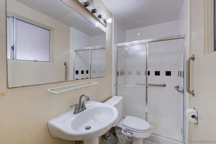 8928 Gramercy Dr, San Diego, California 92123
