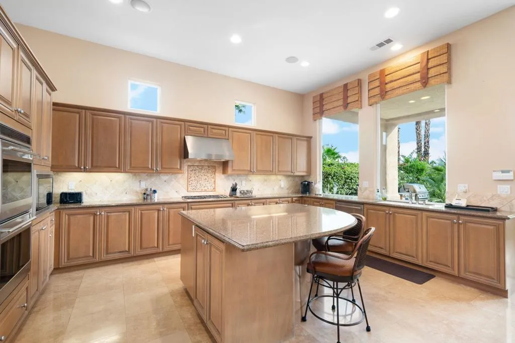 44-web-or-mls-KNBellerive-10-2023-44