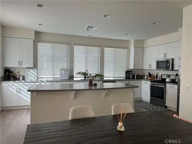 8282 Celestial Avenue, Buena Park, California 90621