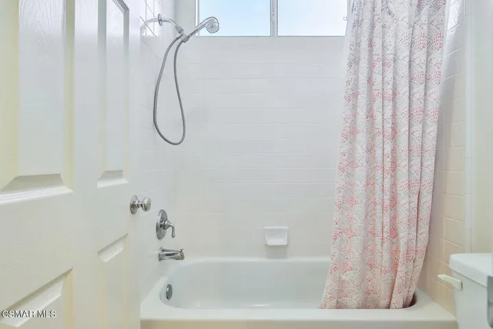 hShared Bath3
