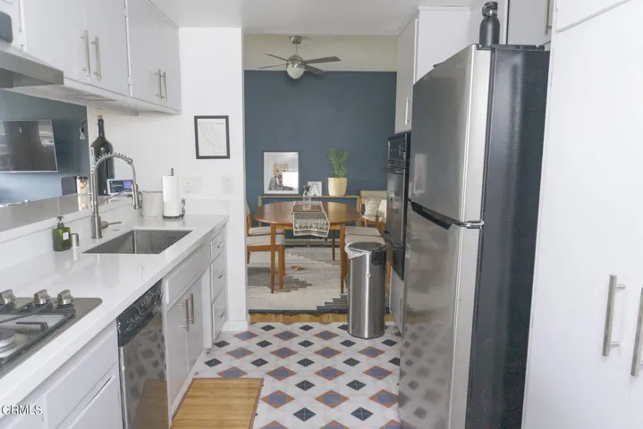 Kitchen 2