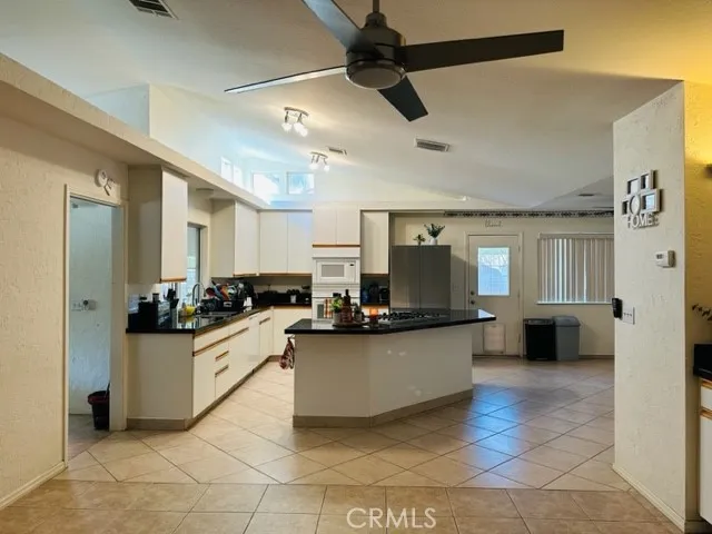 39495 Regency Way, Palm Desert, California 92211
