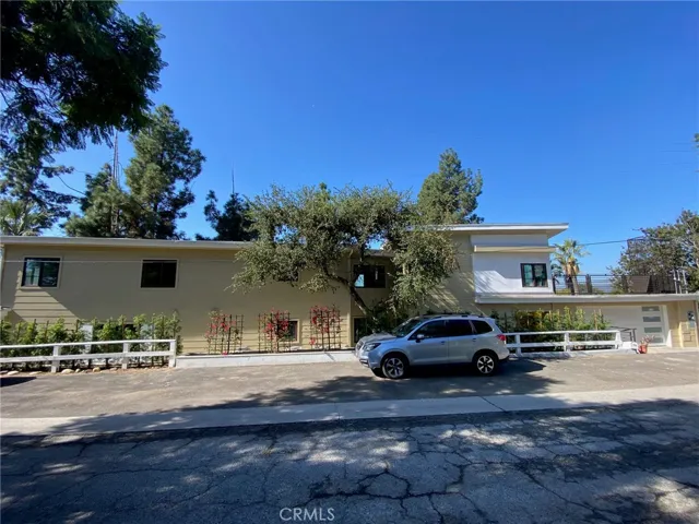 203 Cedar Crest, South Pasadena, California 91030
