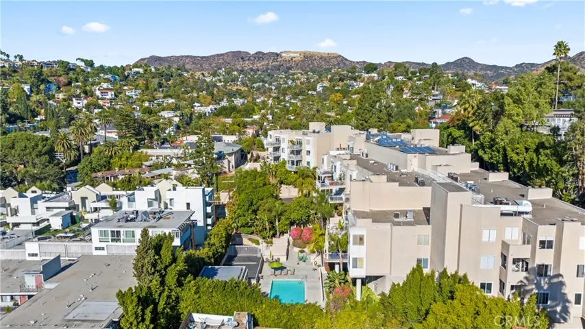2222 N Beachwood Drive 205, Hollywood, California 90068