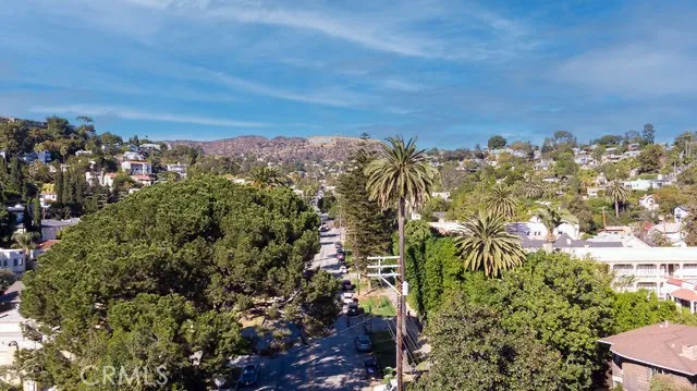 2222 N Beachwood Drive 205, Hollywood, California 90068