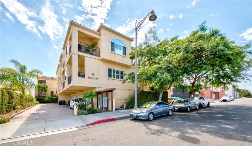 1250 Engracia Avenue, Torrance, California 90501