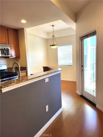 1250 Engracia Avenue, Torrance, California 90501