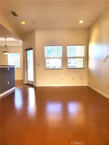 1250 Engracia Avenue, Torrance, California 90501