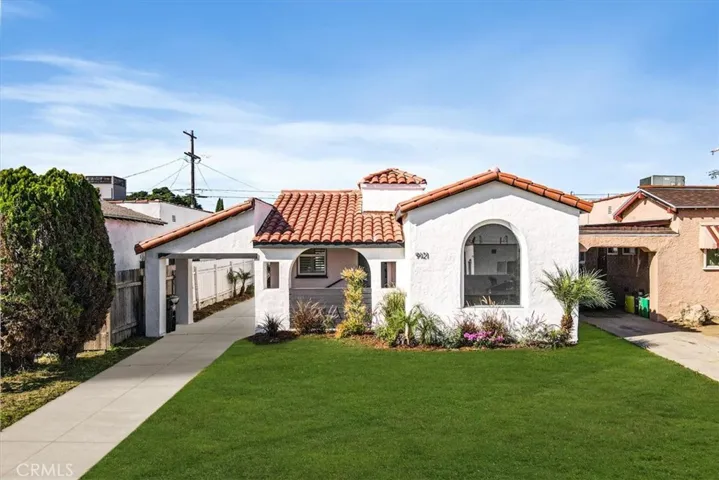 9121 S Halldale Avenue, Los Angeles, California 90047