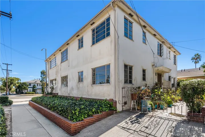 8101 Crenshaw Boulevard, Inglewood, California 90305