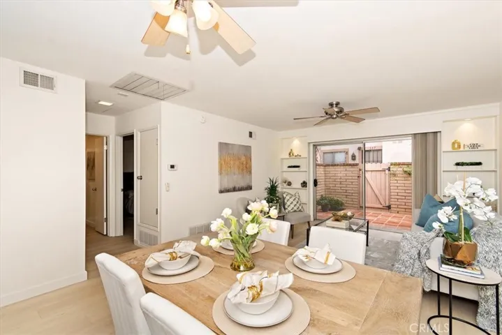 121 Doverfield Drive Unit 61, Placentia, California 92870