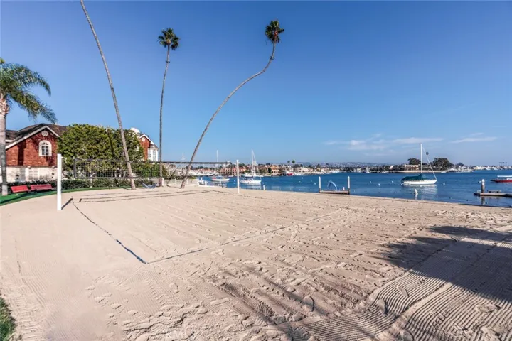 2681 Crestview Drive, Newport Beach, California 92663