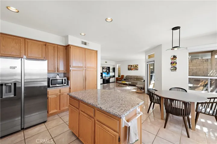 21681 Via Del Lago, Rancho Santa Margarita, California 92679