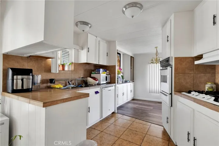 15252 Seneca Road 27, Victorville, California 92392