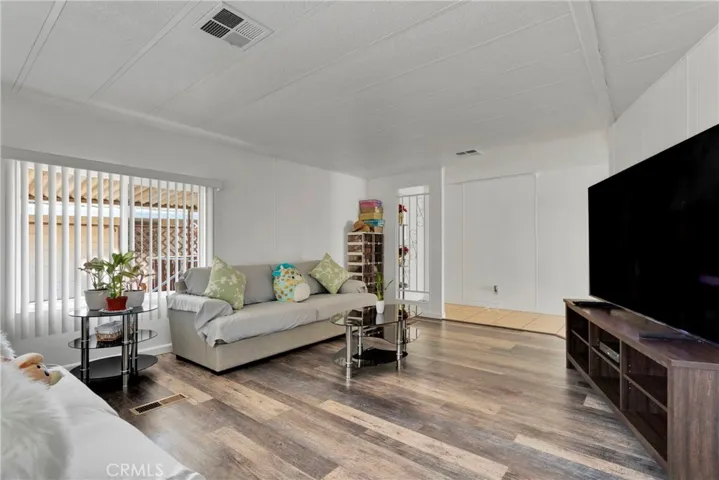 15252 Seneca Road 27, Victorville, California 92392