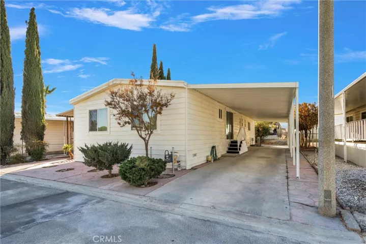 15252 Seneca Road 27, Victorville, California 92392