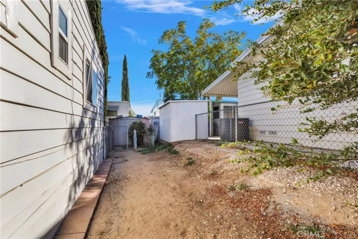 15252 Seneca Road 27, Victorville, California 92392