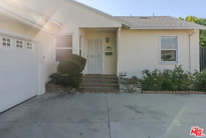 10037 Densmore Avenue, North Hills, California 91343