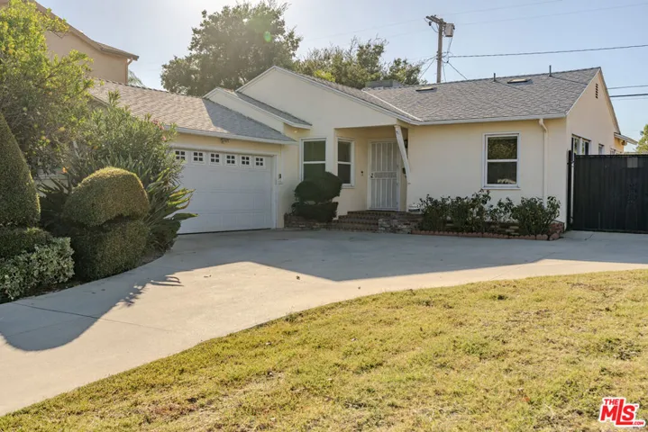10037 Densmore Avenue, North Hills, California 91343