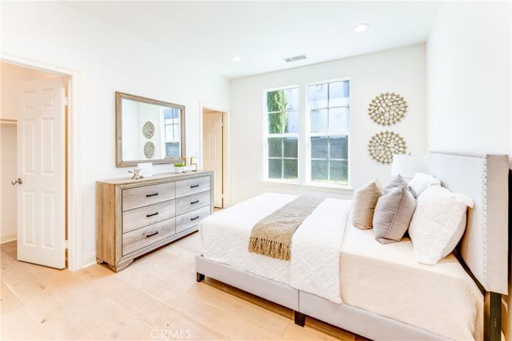 38 Woodcrest, Irvine, California 92603